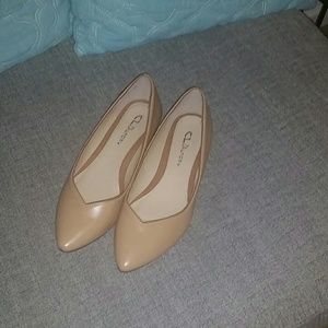 Nude flats pointed toe Chinese laundry